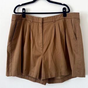 Old Navy Brown Pleated Shorts - Size XXL